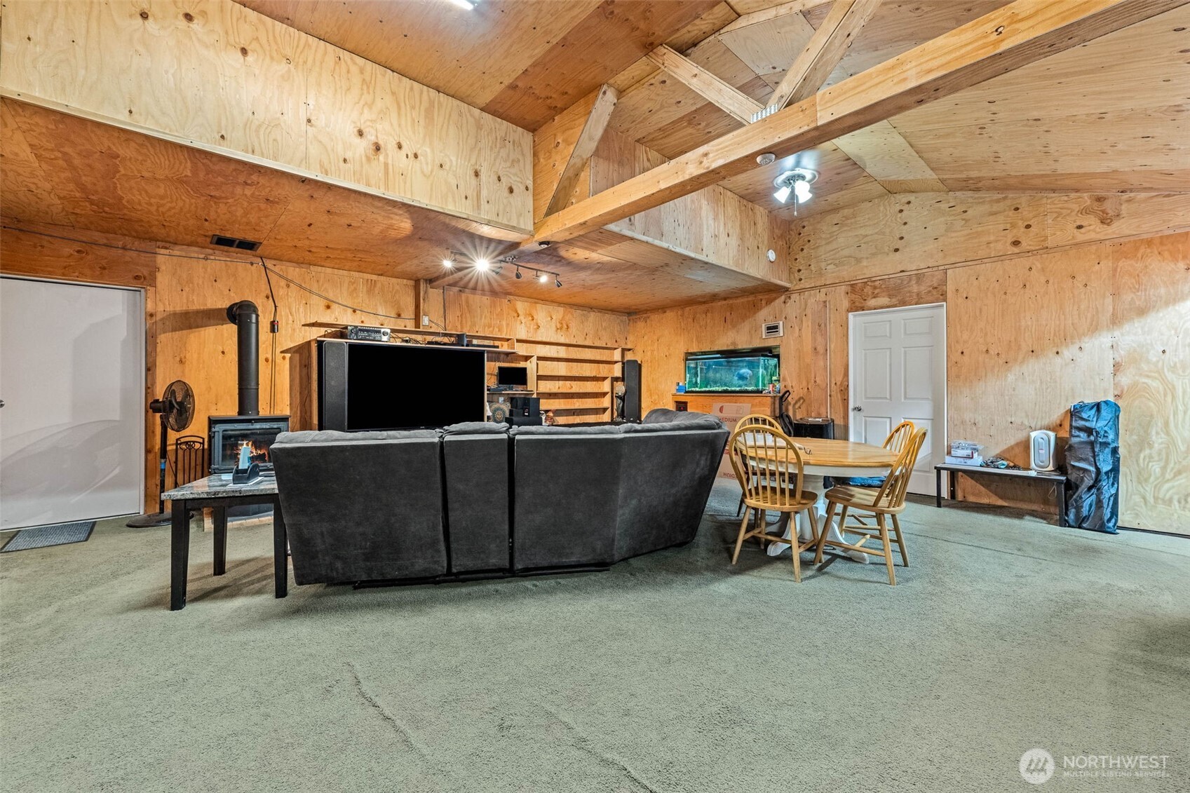 81 E Burrows Lane , Shelton, WA 98584