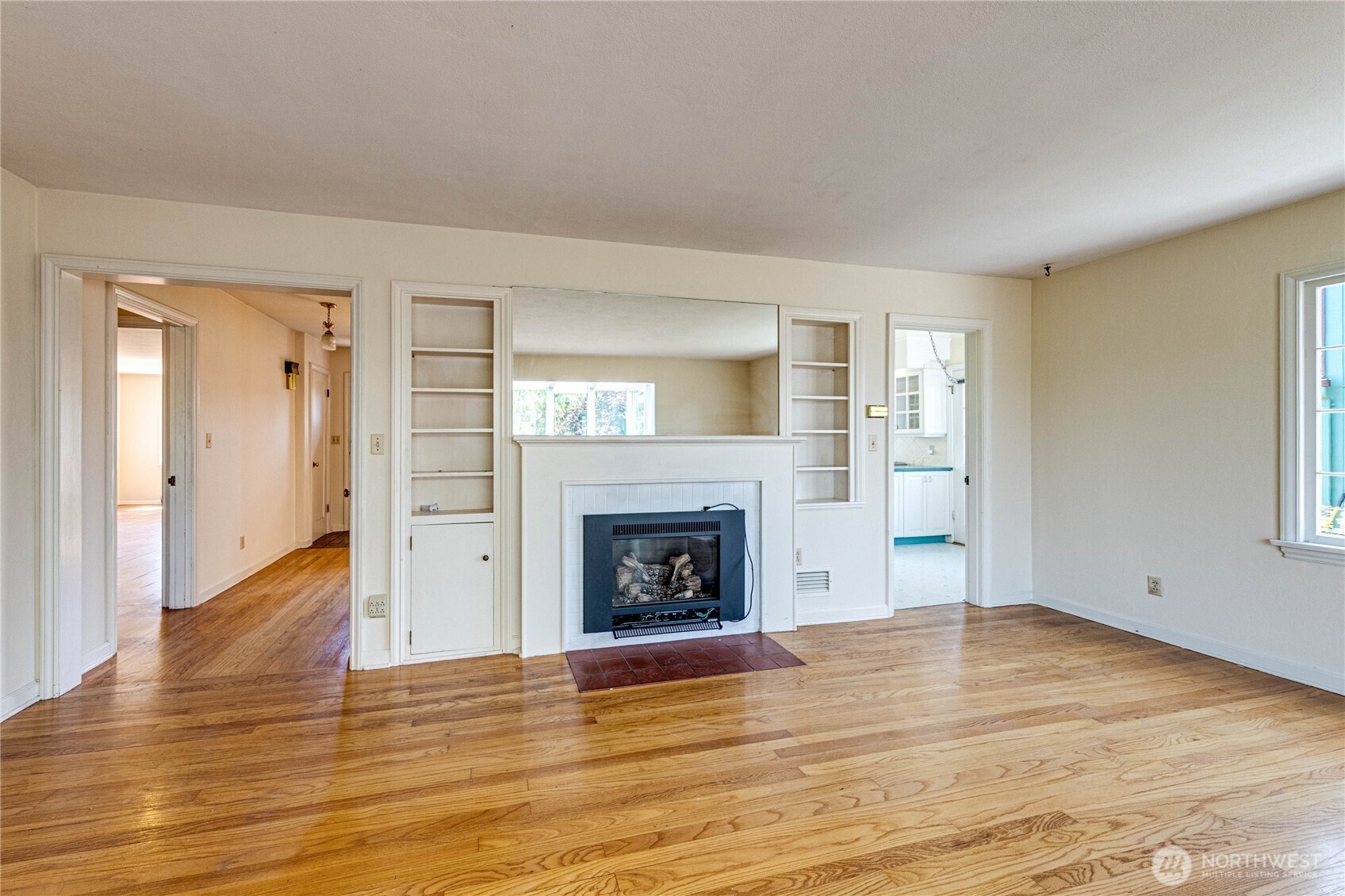 1415 E 2nd Street , Port Angeles, WA 98362