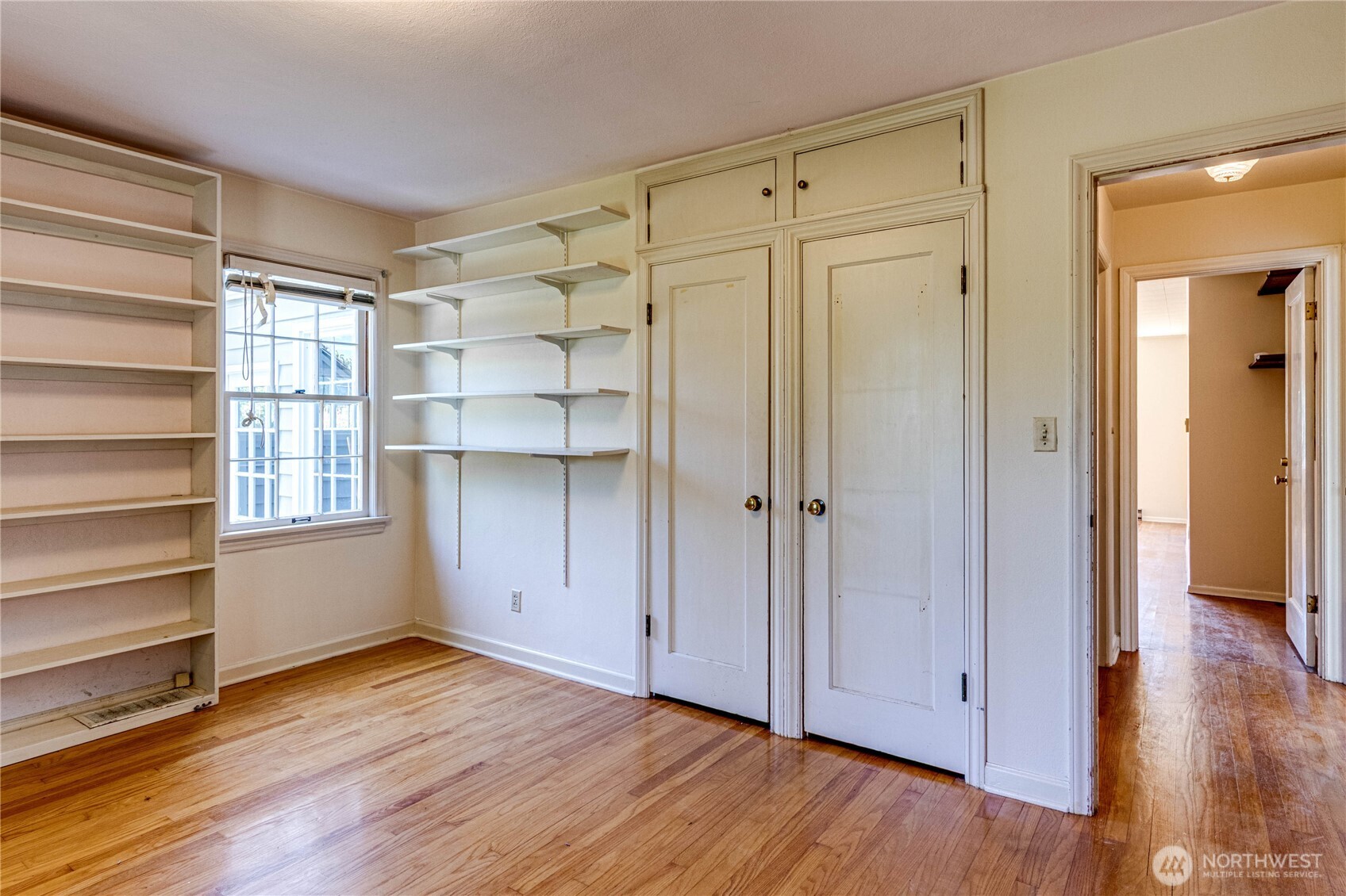 1415 E 2nd Street , Port Angeles, WA 98362