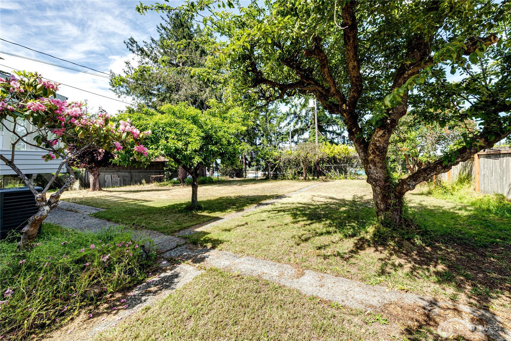 1415 E 2nd Street , Port Angeles, WA 98362