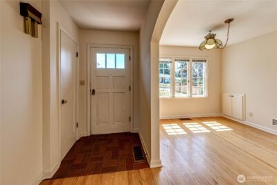 1415 E 2nd Street , Port Angeles, WA 98362 - Photo 4