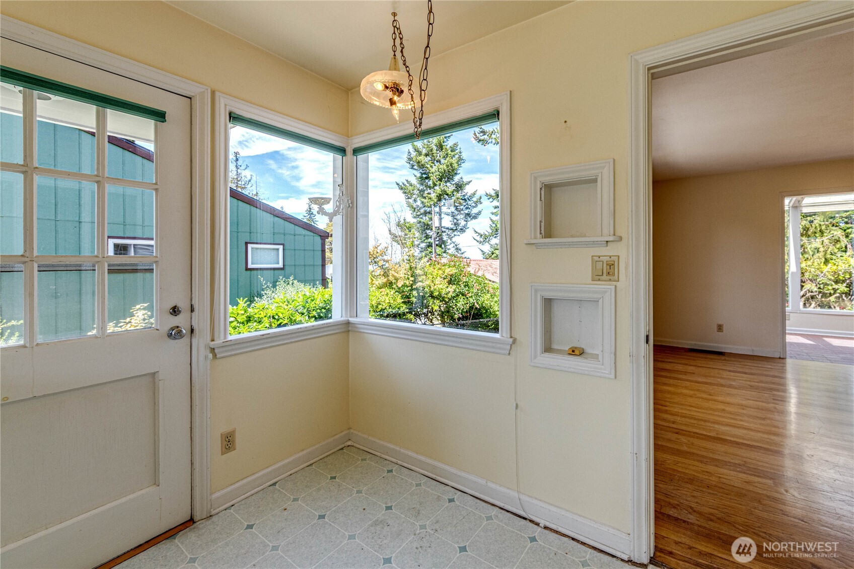 1415 E 2nd Street , Port Angeles, WA 98362