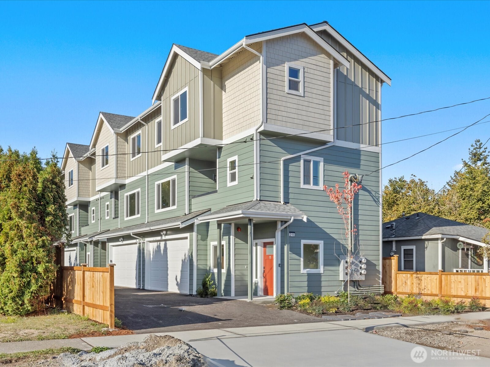 215 Corrin Avenue NW #A, Orting, WA 98360