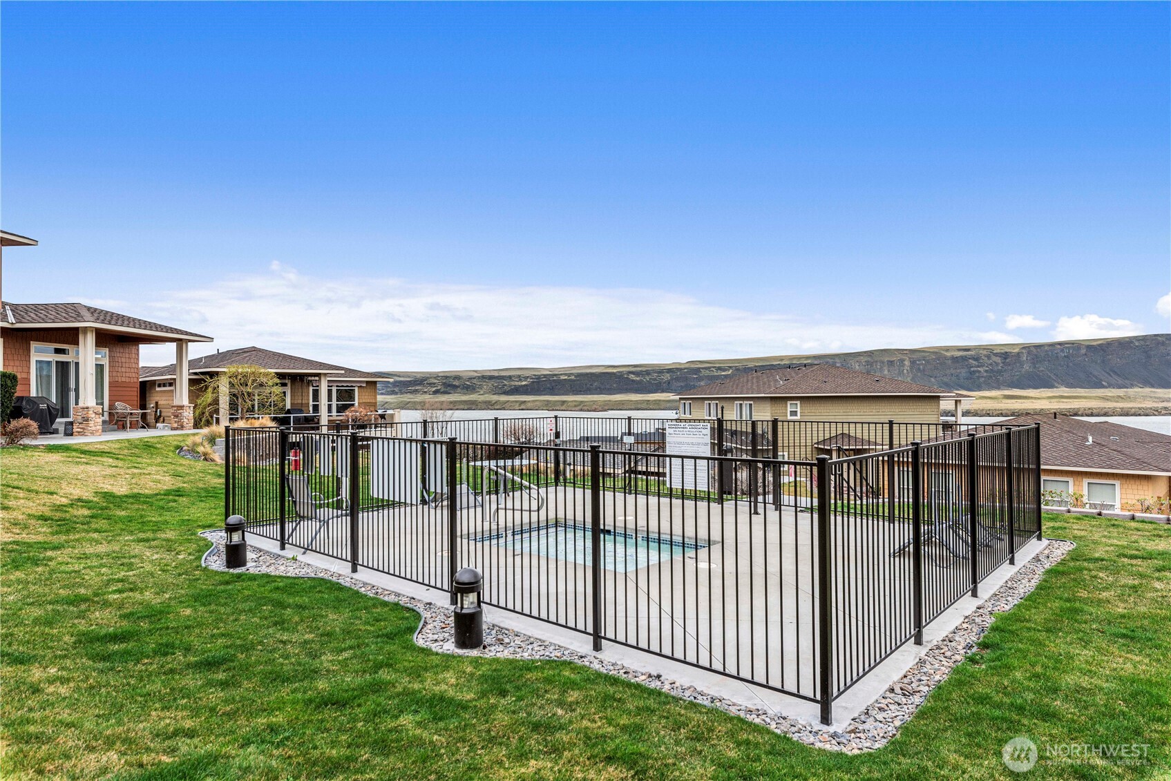 9122 NW Red Hawk Lane #A76, Quincy, WA 98848