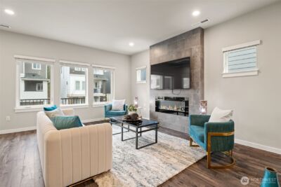 309 207th Place SE, Bothell, WA 98012 - Photo 8