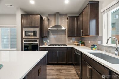 309 207th Place SE, Bothell, WA 98012 - Photo 14
