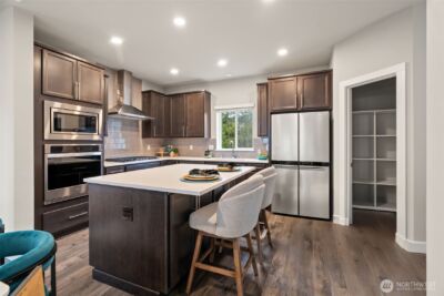309 207th Place SE, Bothell, WA 98012 - Photo 15