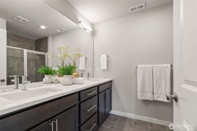 309 207th Place SE, Bothell, WA 98012 - Photo 19