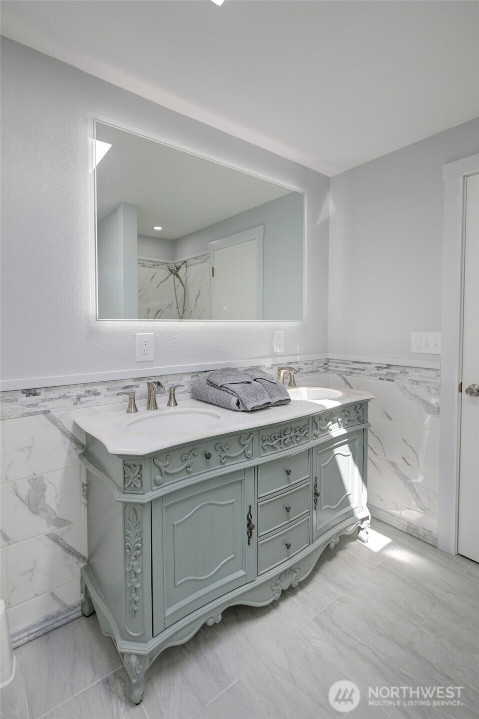 393 Canal Drive SE, Ocean Shores, WA 98569