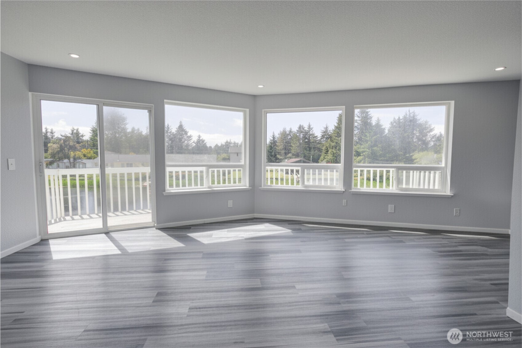 393 Canal Drive SE, Ocean Shores, WA 98569