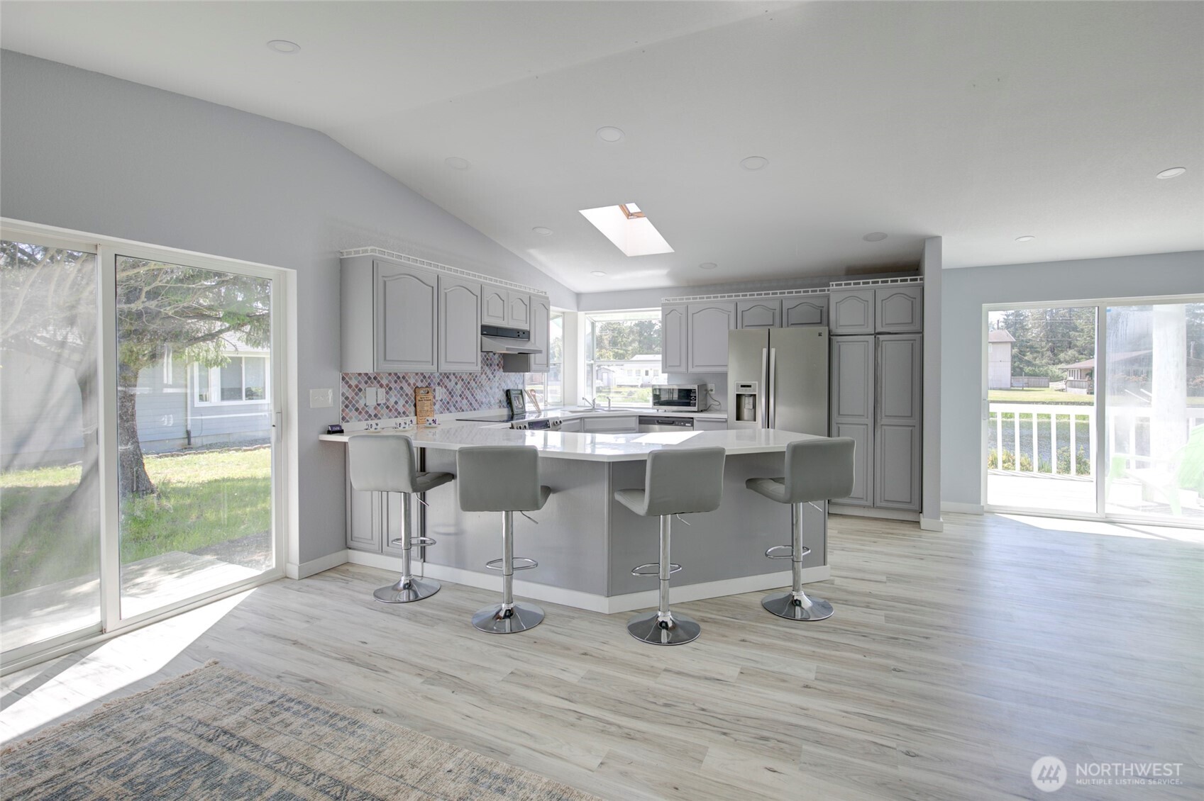 393 Canal Drive SE, Ocean Shores, WA 98569