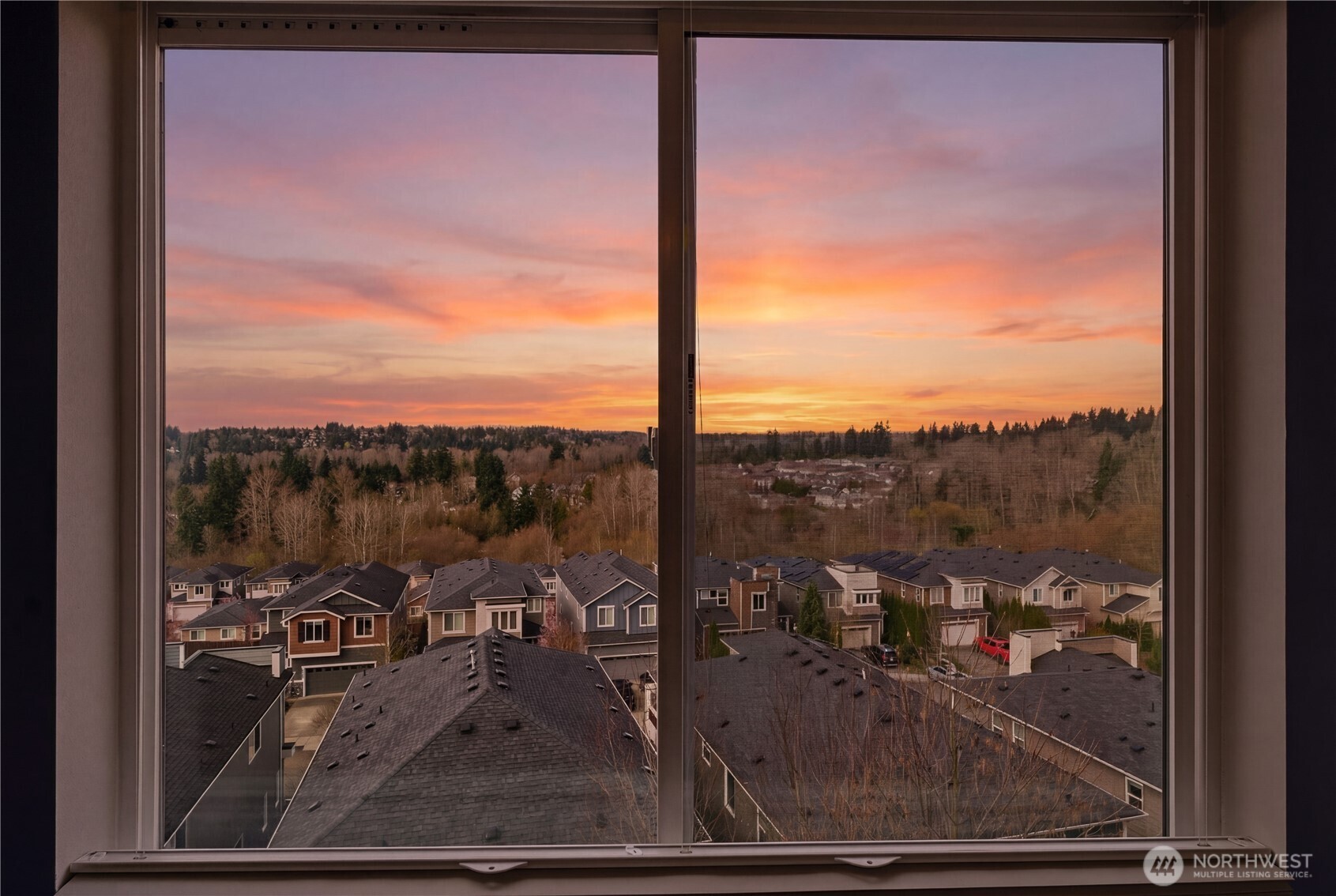 8218 NE 196 Street , Kenmore, WA 98028