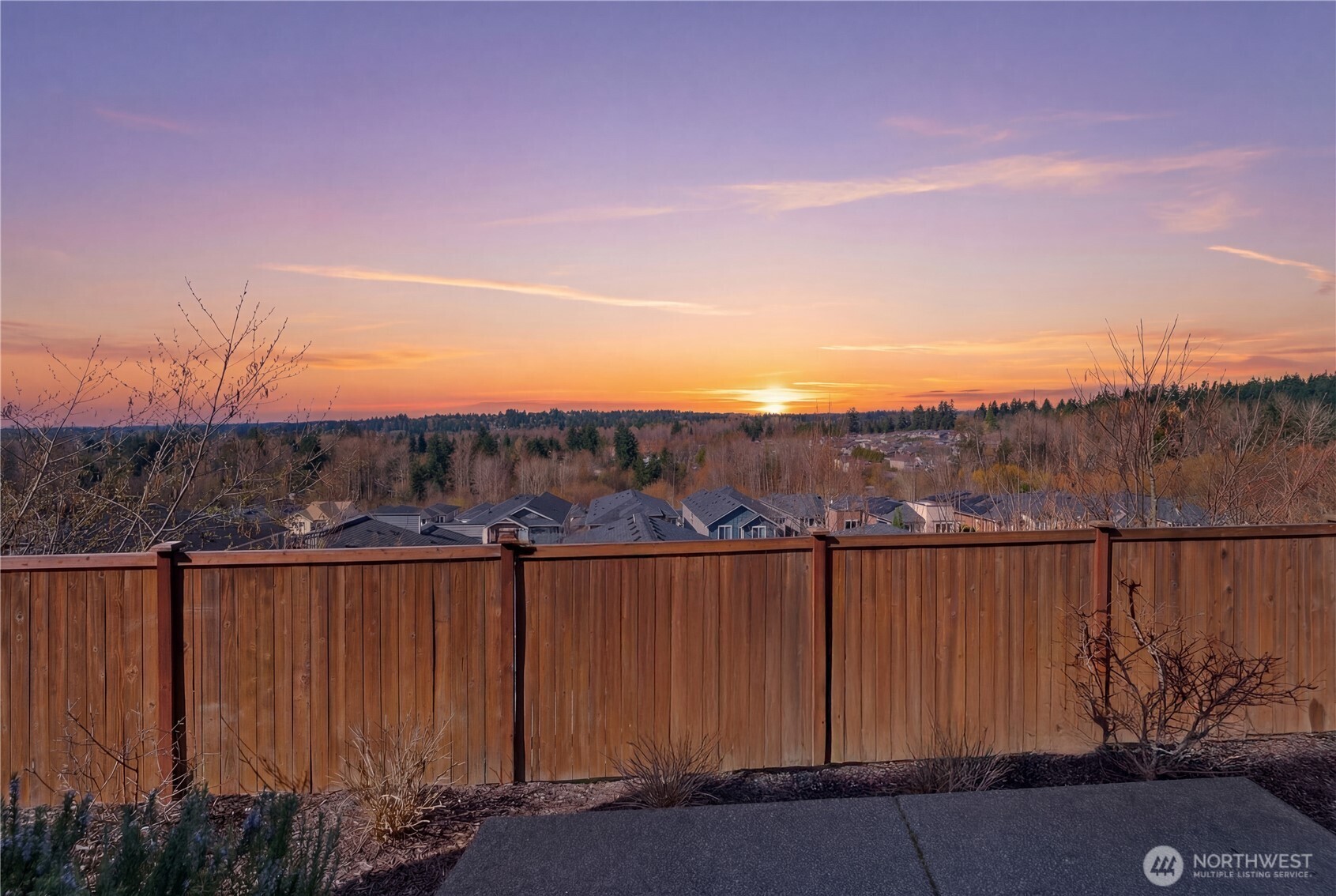 8218 NE 196 Street , Kenmore, WA 98028