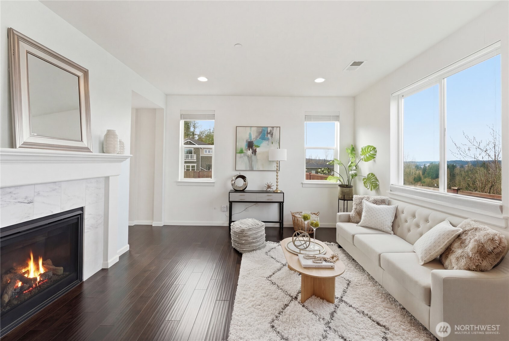 8218 NE 196 Street , Kenmore, WA 98028