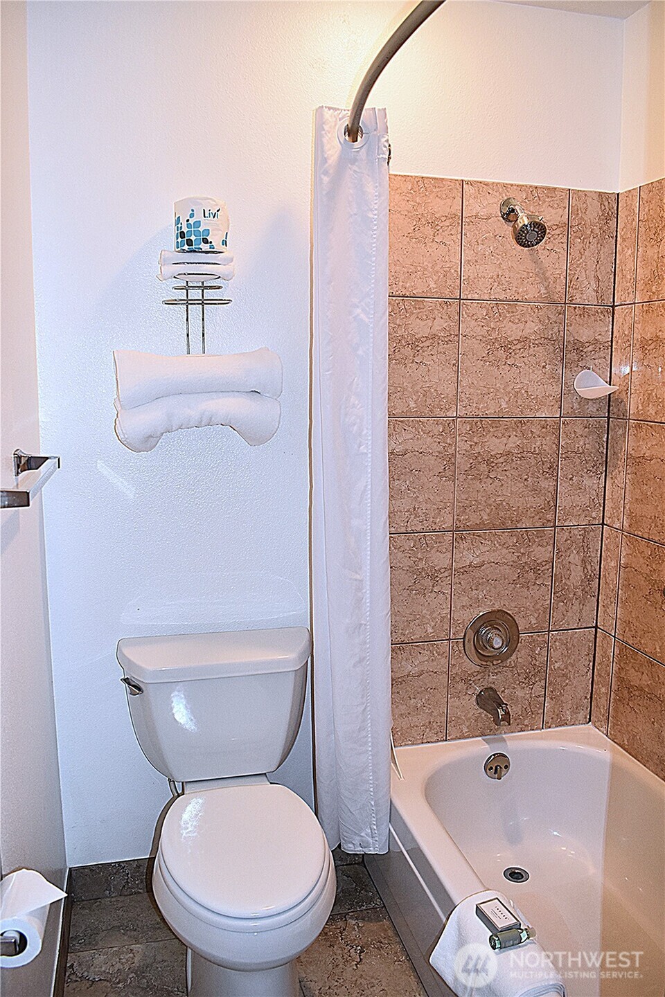 304 14th Street NW #115, Long Beach, WA 98631