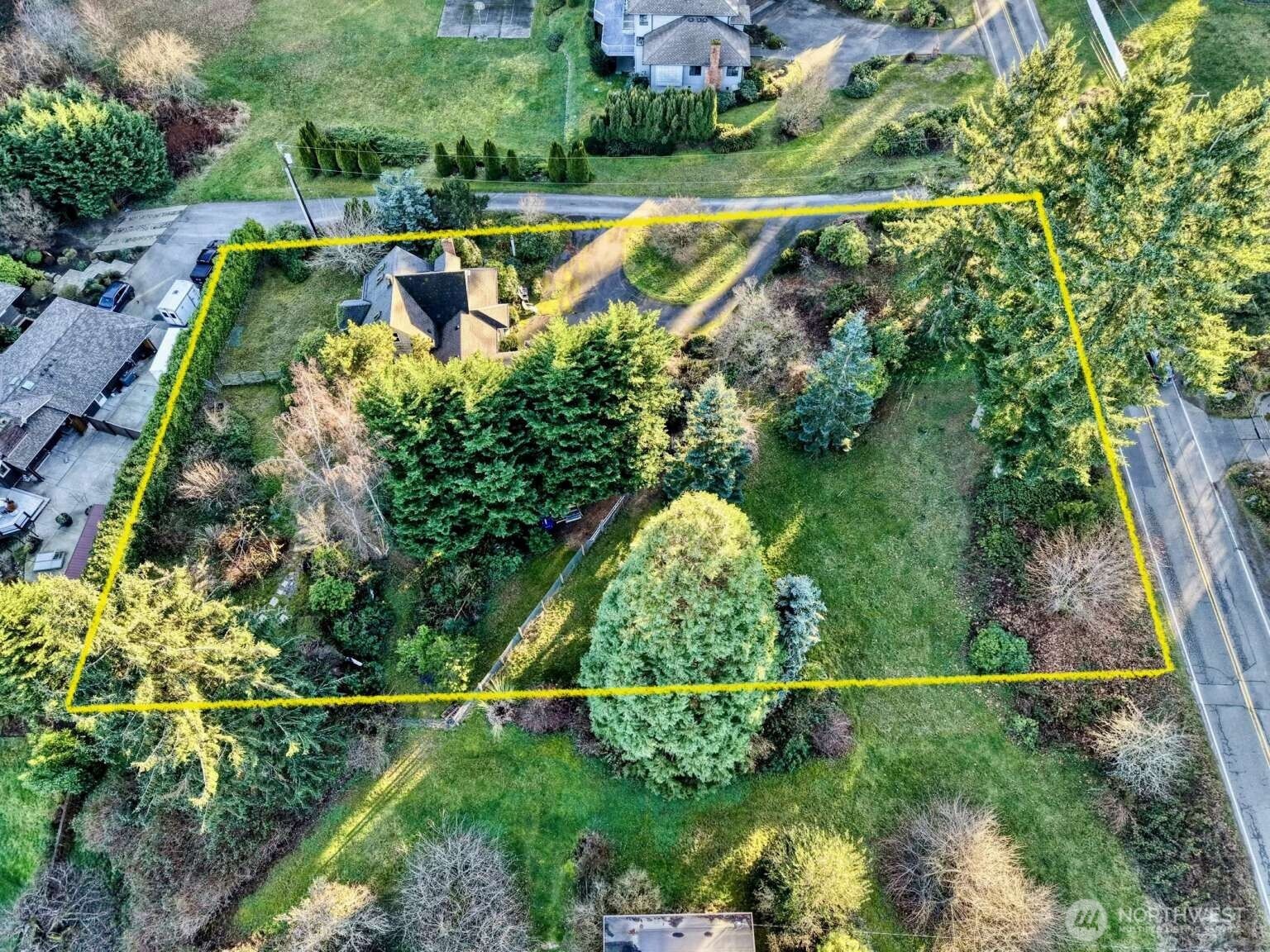 16414 104th Avenue NE, Bothell, WA 98011