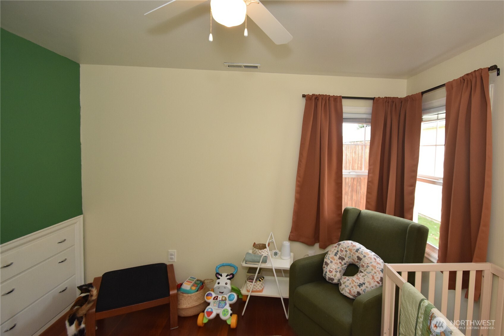 701 E Grover Street , Lynden, WA 98264