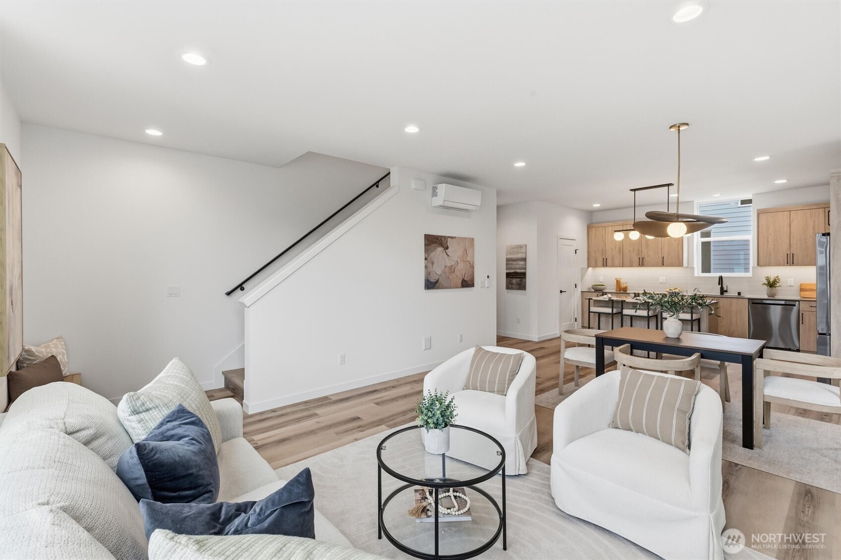 805 NW 63rd Street #B, Seattle, WA 98107