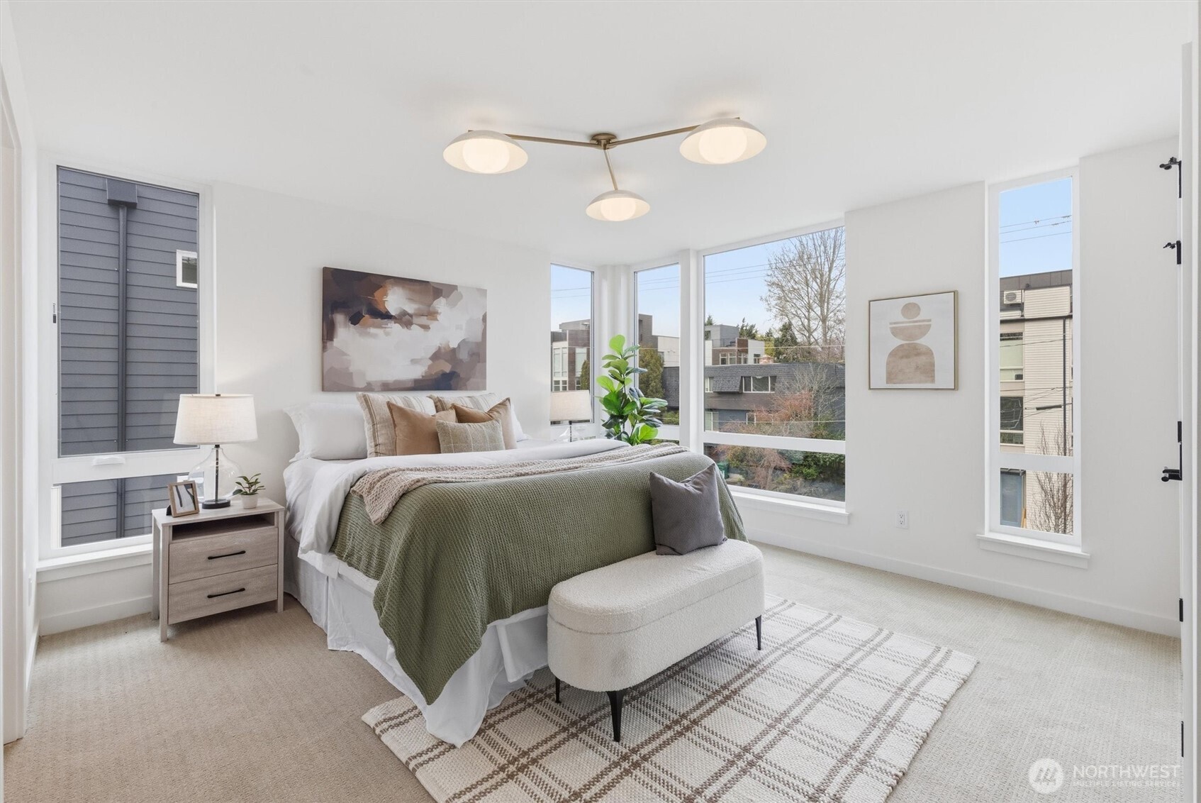 805 NW 63rd Street #B, Seattle, WA 98107