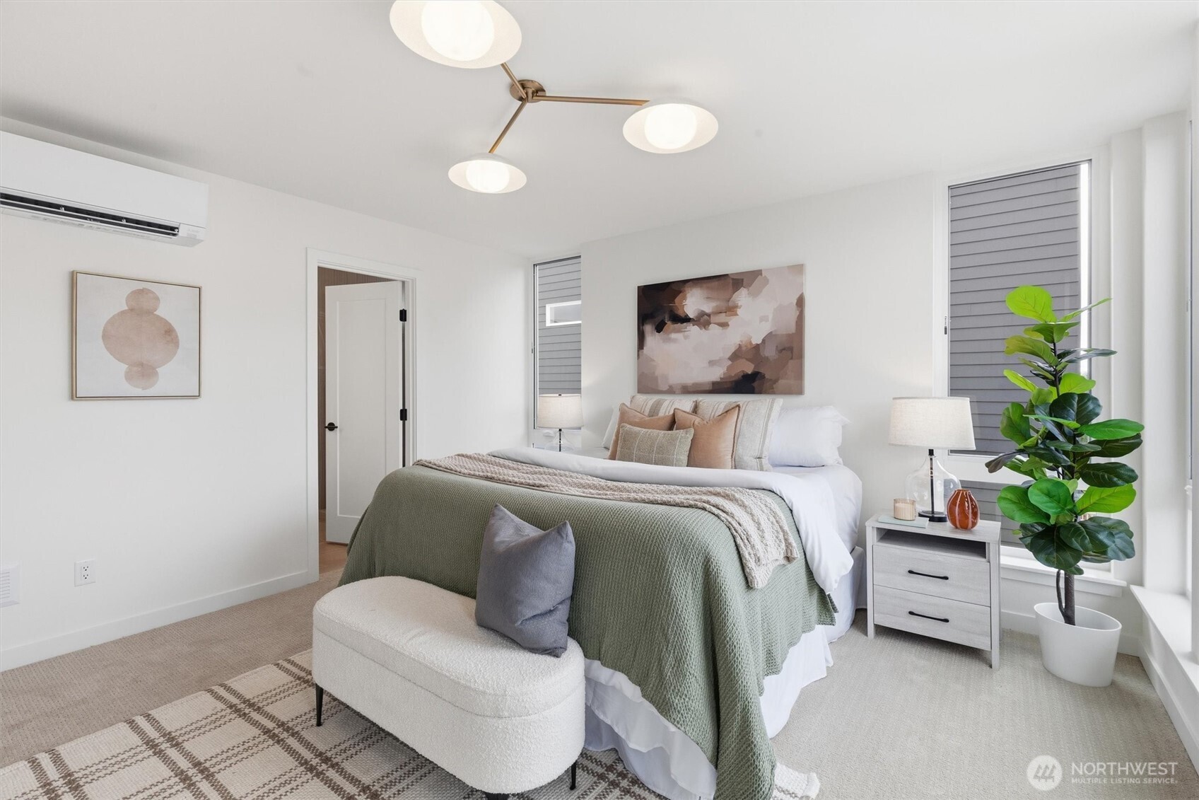 805 NW 63rd Street #B, Seattle, WA 98107