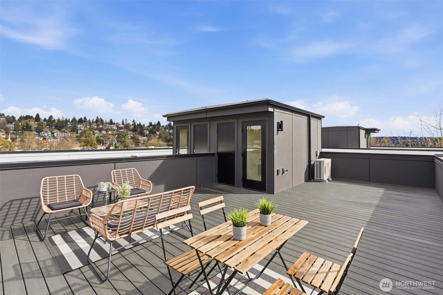 805 NW 63rd Street #B, Seattle, WA 98107