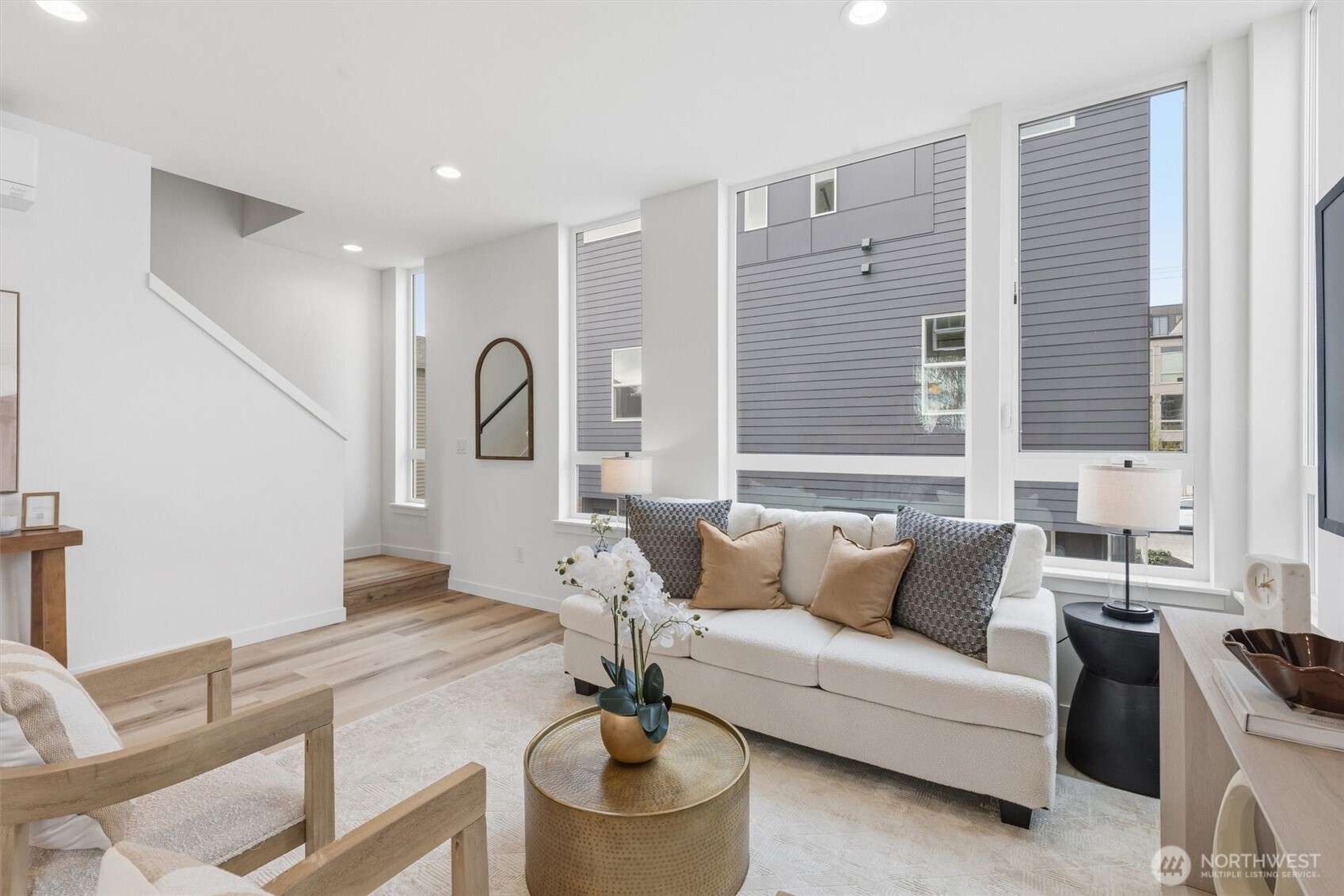 811 NW 63rd Street #A, Seattle, WA 98107