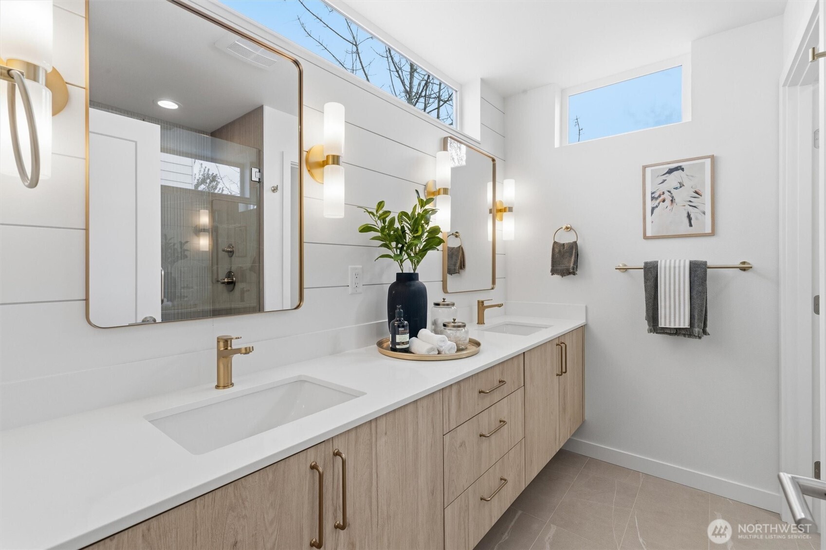 811 NW 63rd Street #A, Seattle, WA 98107