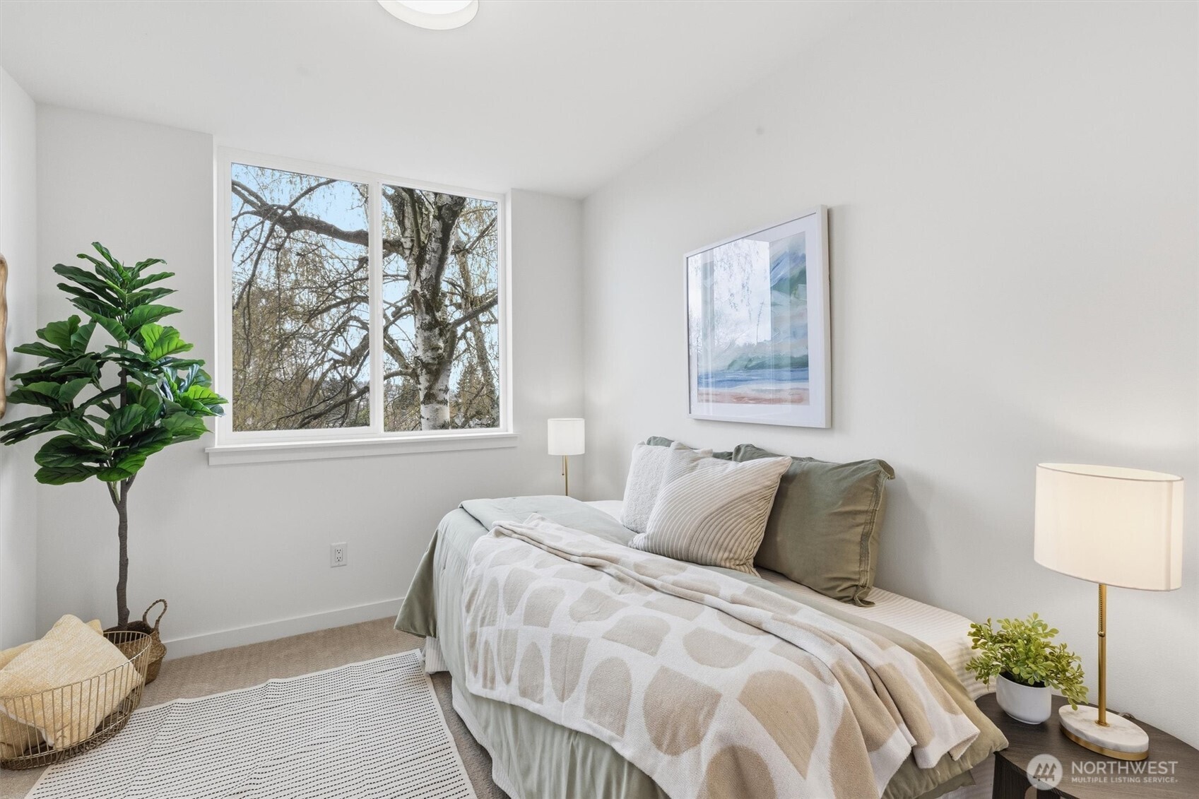 811 NW 63rd Street #A, Seattle, WA 98107