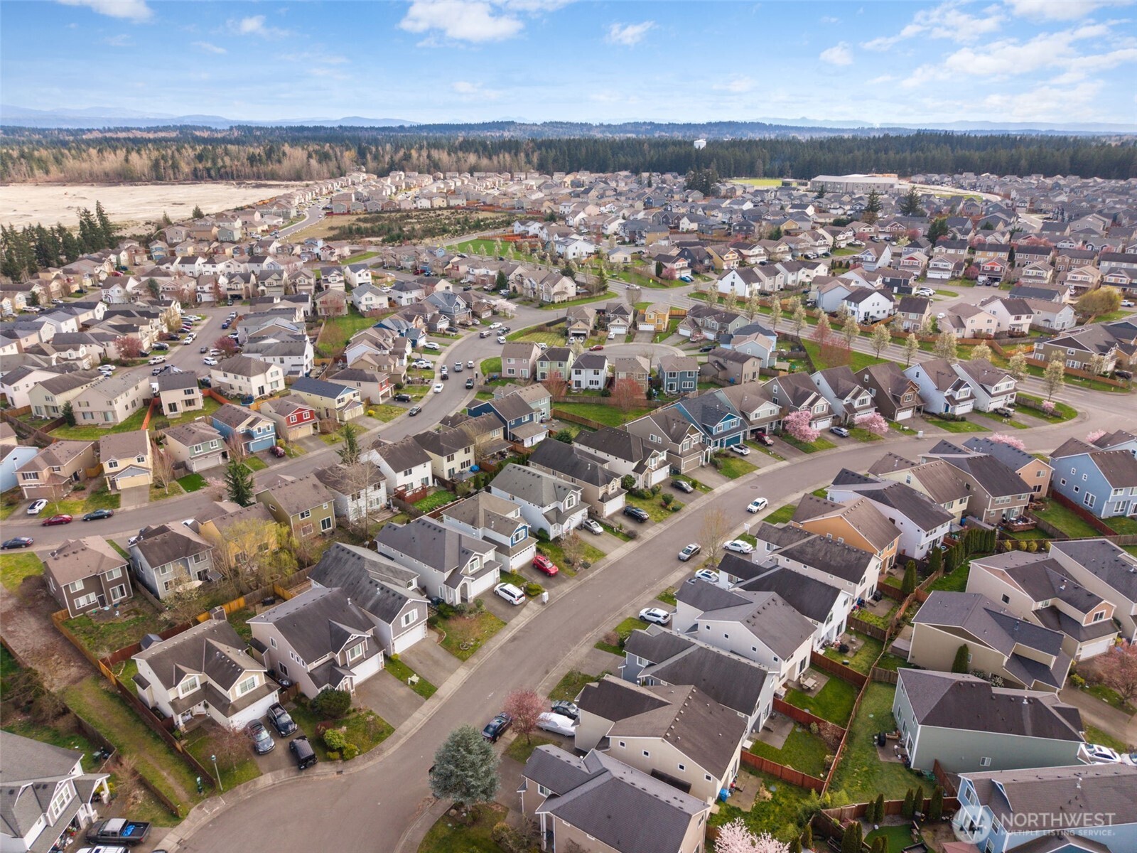 11510 185th St E , Puyallup, WA 98374