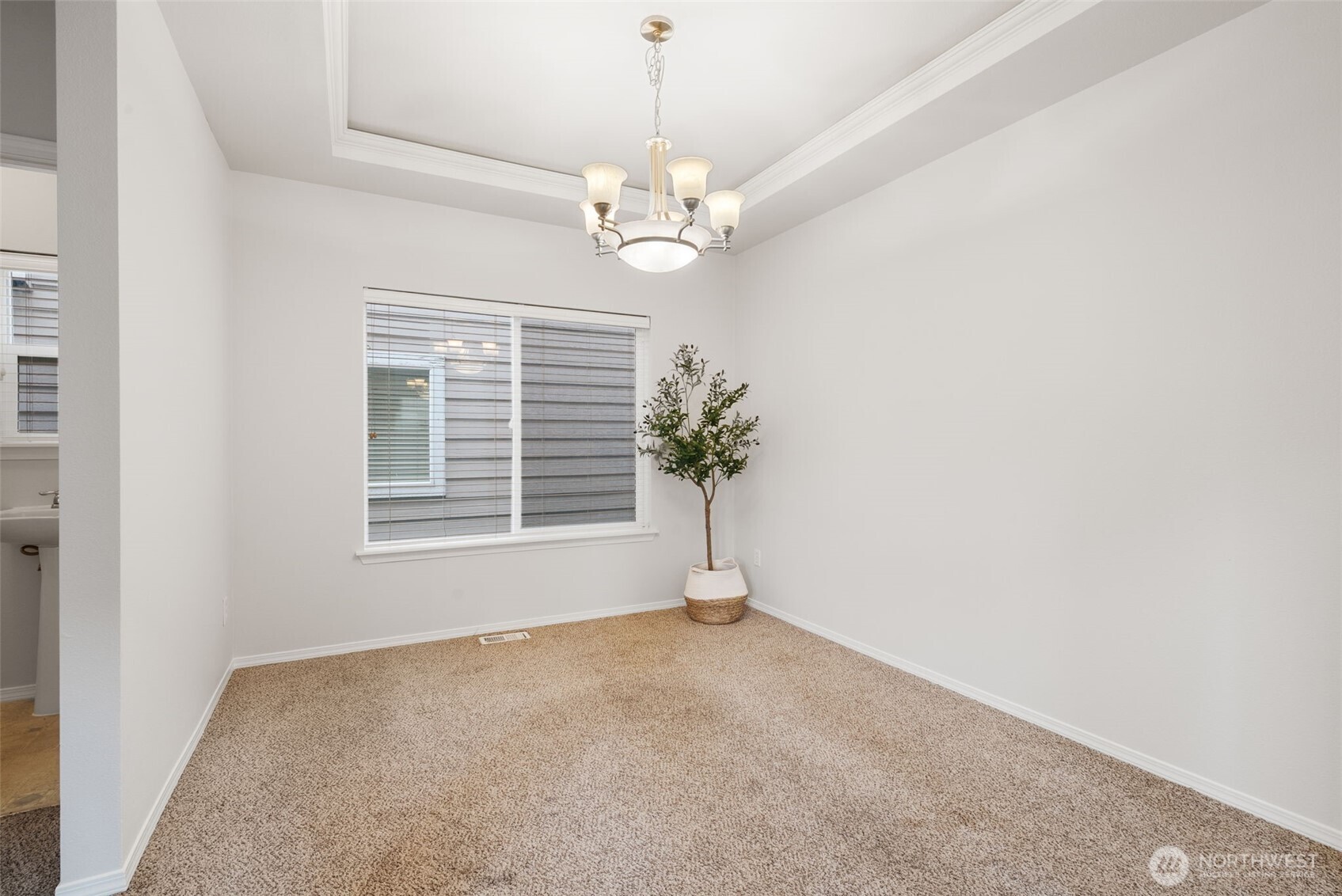 11510 185th St E , Puyallup, WA 98374