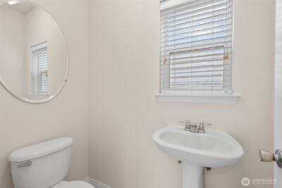 11510 185th St E , Puyallup, WA 98374 - Photo 8