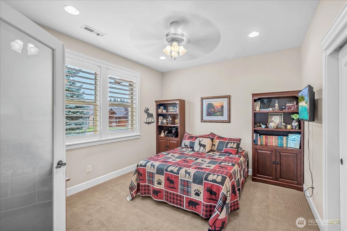 12018 NE 45th Avenue , Vancouver, WA 98686