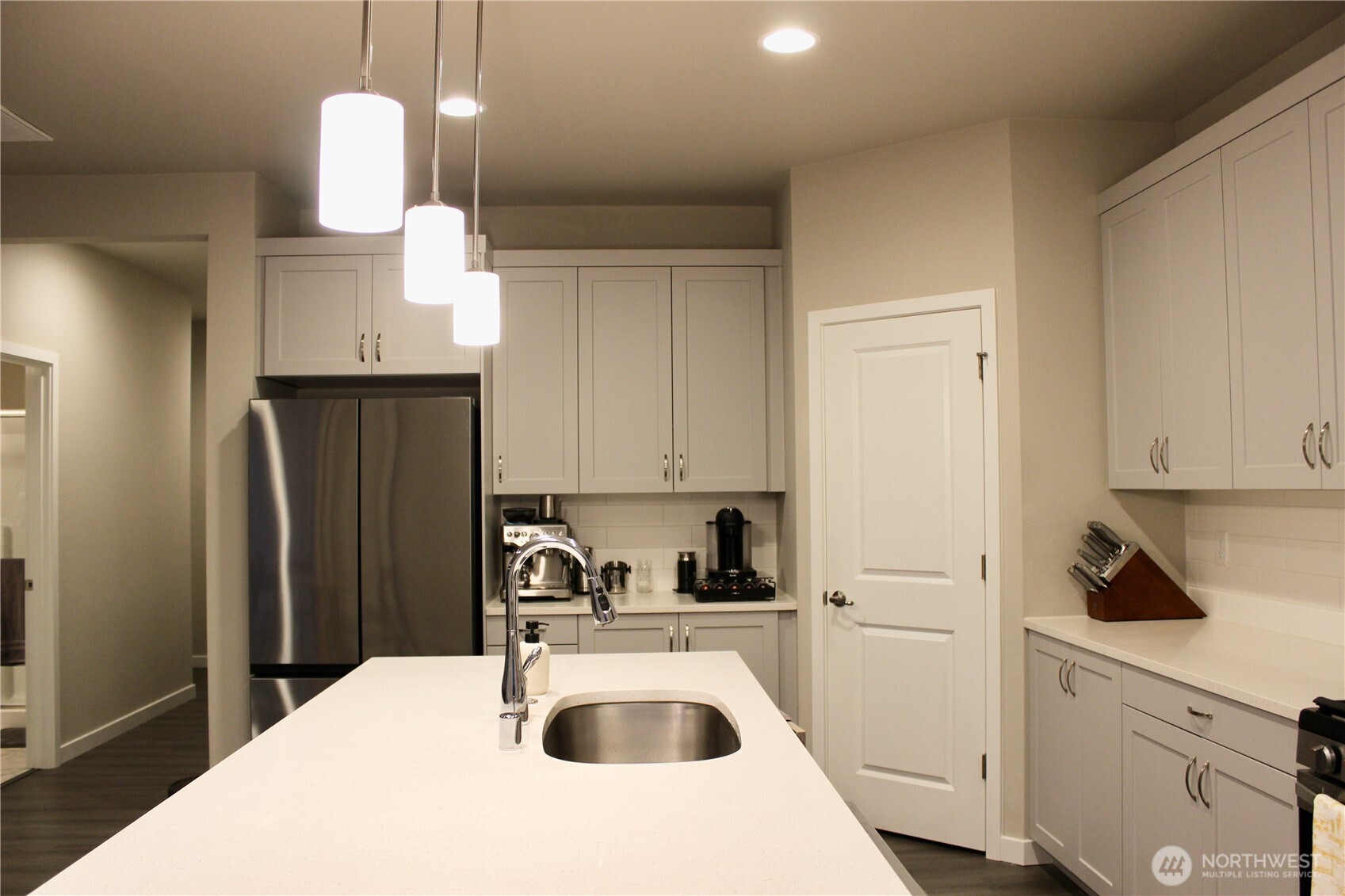 16155 8th Avenue E, Spanaway, WA 98387