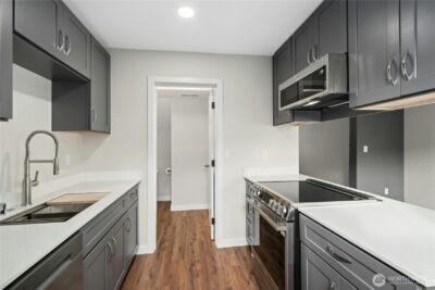 10908 62nd Street E, Puyallup, WA 98372 - Photo 14