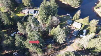 31 E Dabob Drive N, Shelton, WA 98584 - Photo 2