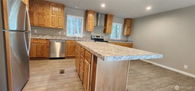 31 E Dabob Drive N, Shelton, WA 98584 - Photo 5