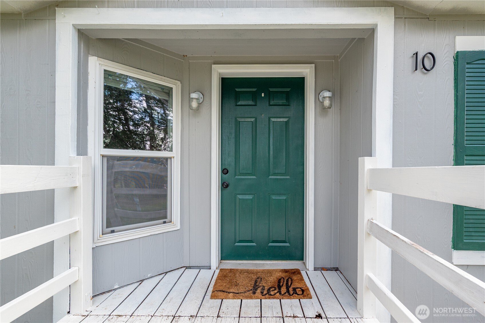 2930 Taylor Road #10, Oak Harbor, WA 98277