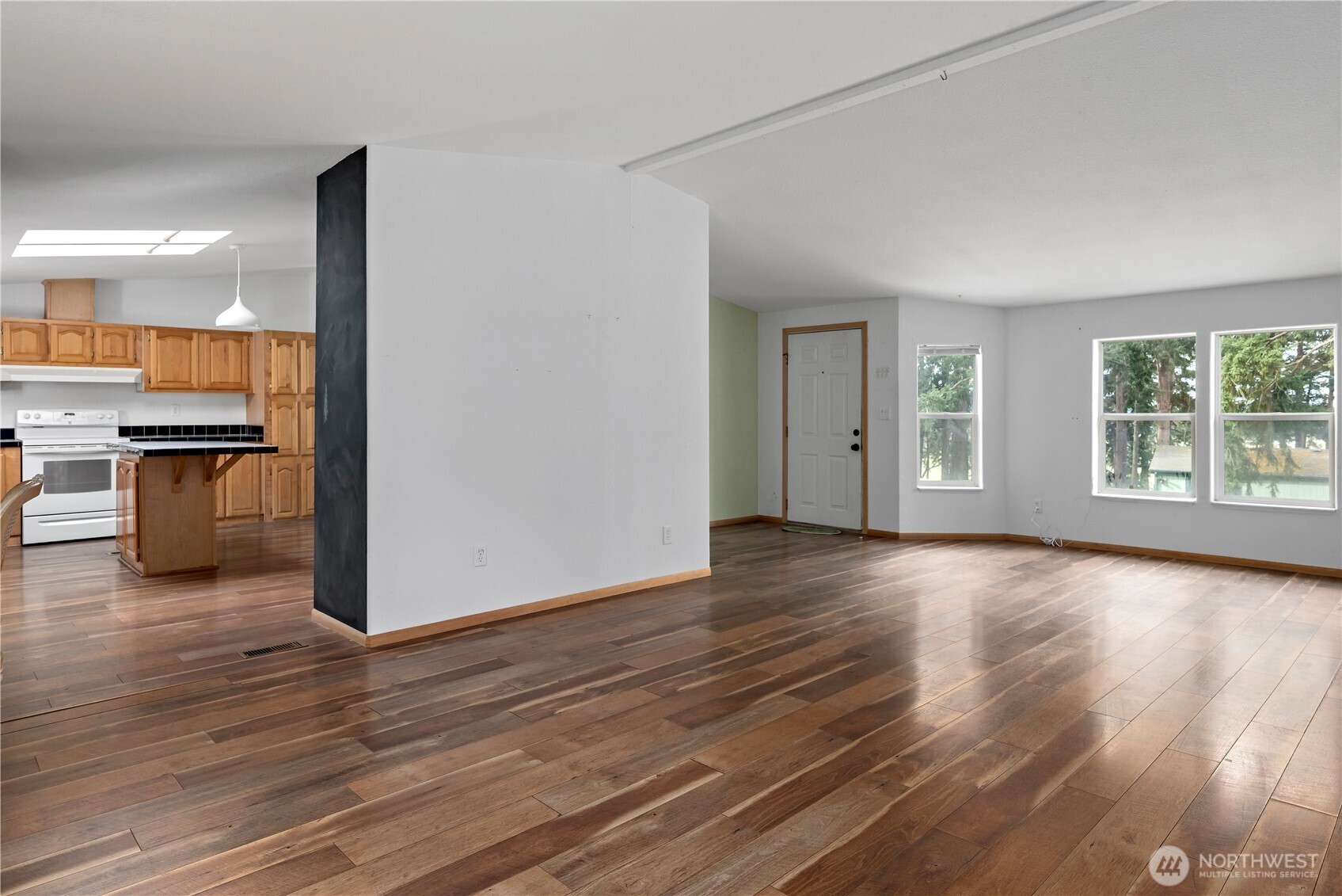 2930 Taylor Road #10, Oak Harbor, WA 98277