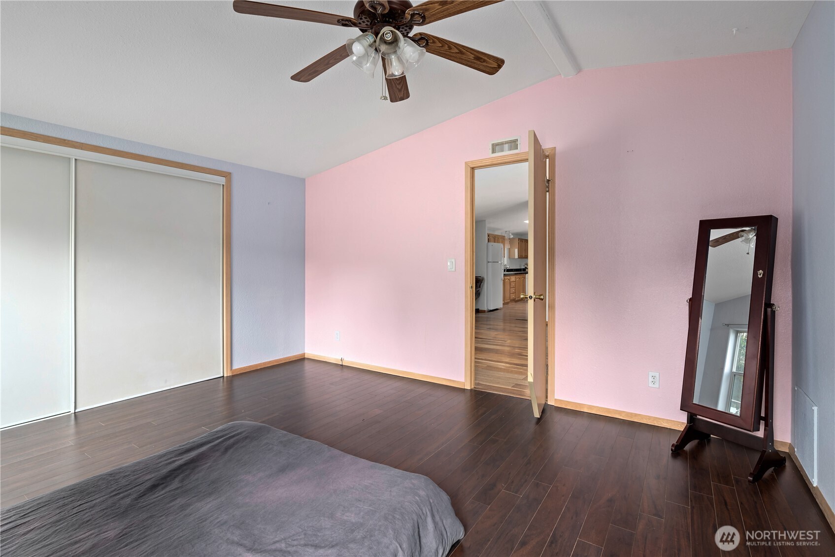 2930 Taylor Road #10, Oak Harbor, WA 98277