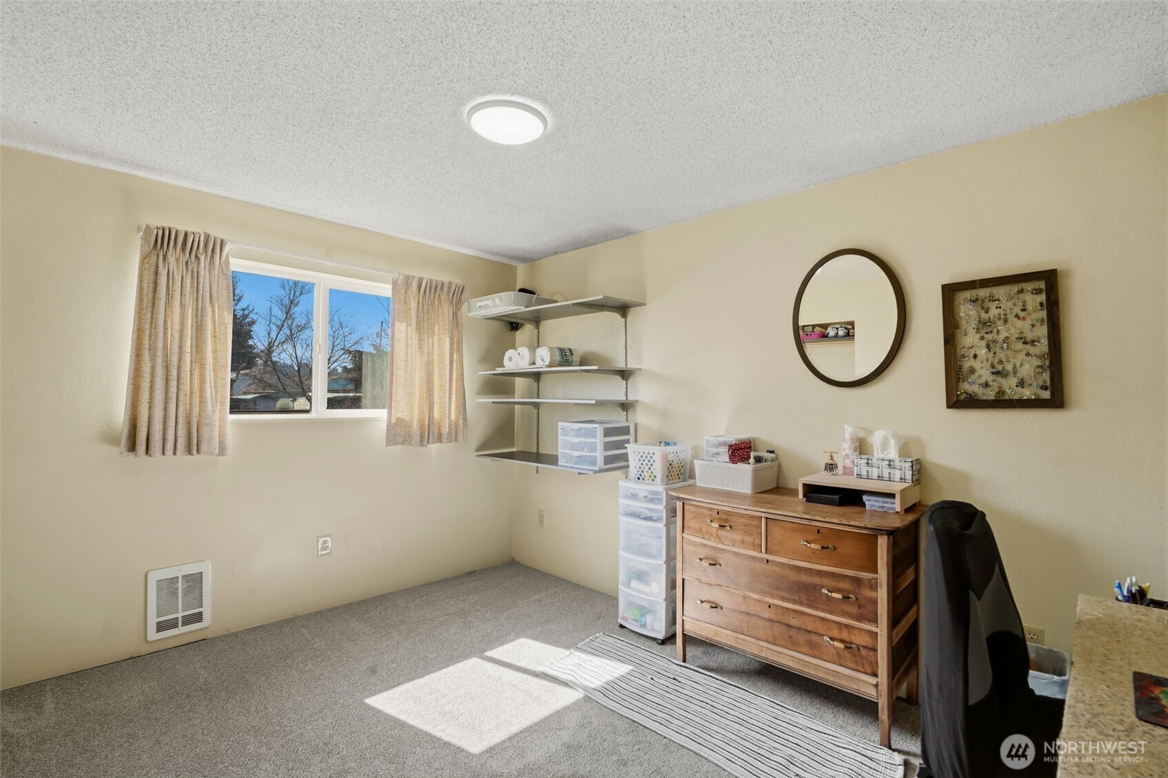 209 W Scott Street , Aberdeen, WA 98520