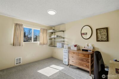 209 W Scott Street , Aberdeen, WA 98520 - Photo 16