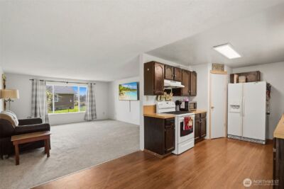 209 W Scott Street , Aberdeen, WA 98520 - Photo 8