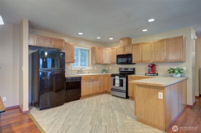 232 Fisher Avenue NE, Ocean Shores, WA 98569 - Photo 4