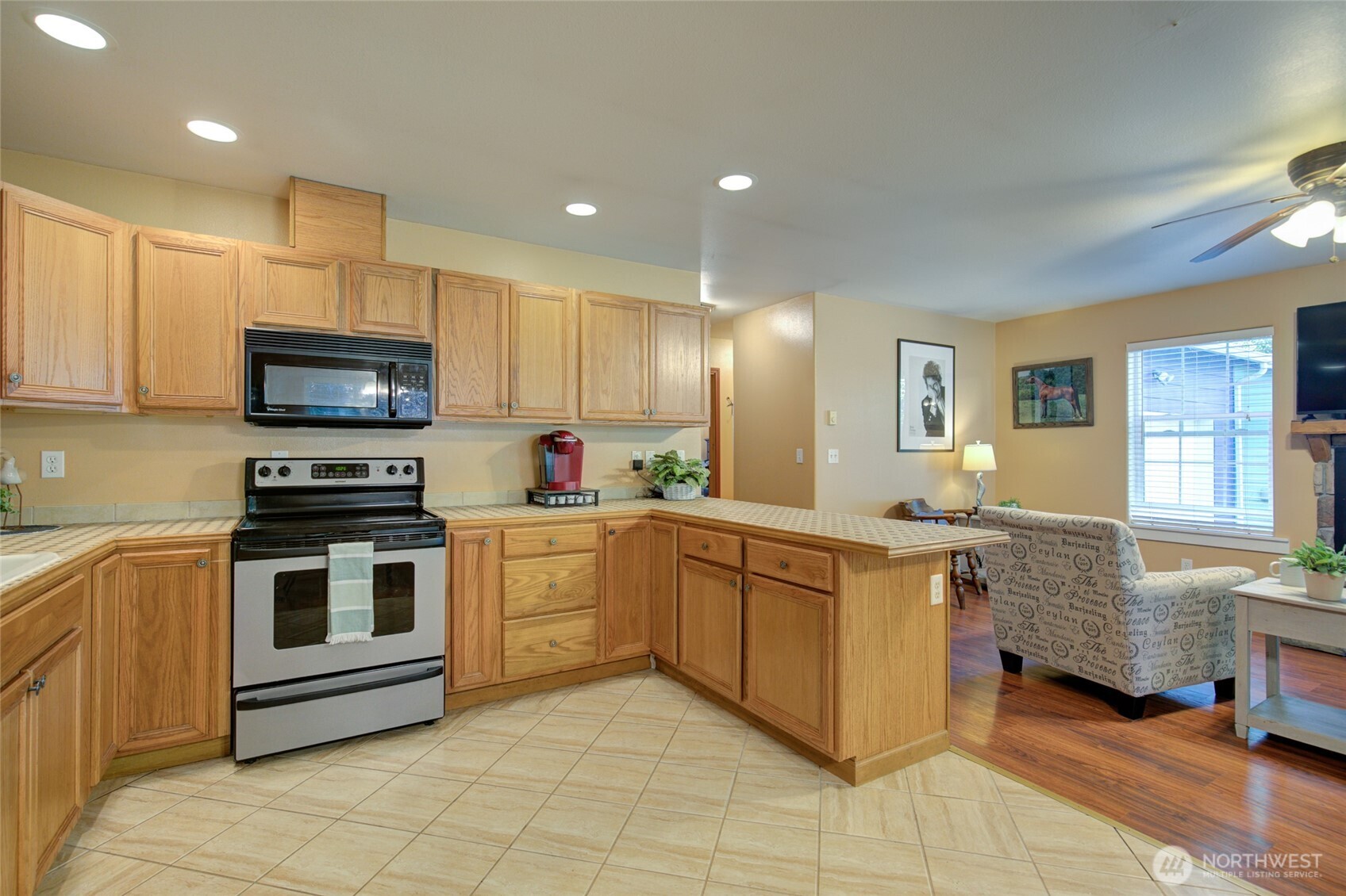 232 Fisher Avenue NE, Ocean Shores, WA 98569