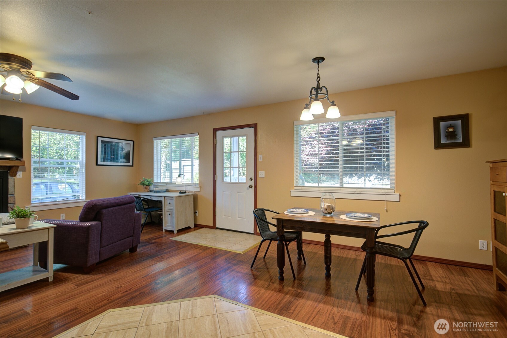 232 Fisher Avenue NE, Ocean Shores, WA 98569