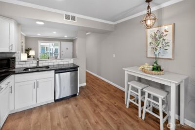 12206 NE 147th Place #B, Kirkland, WA 98034 - Photo 12