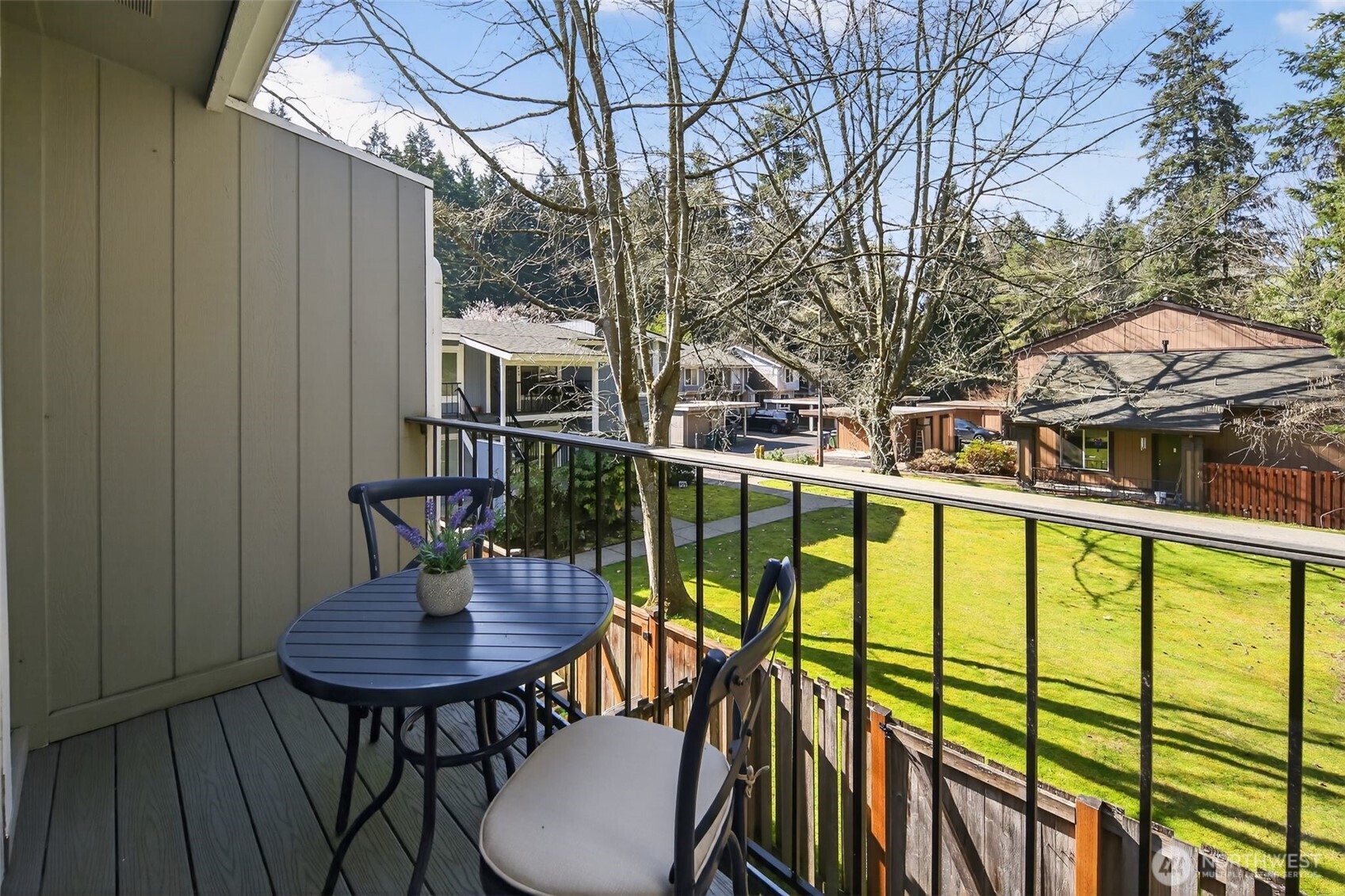 12206 NE 147th Place #B, Kirkland, WA 98034