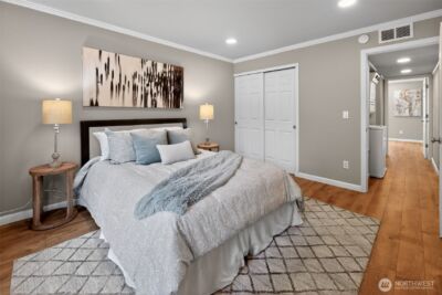 12206 NE 147th Place #B, Kirkland, WA 98034 - Photo 15