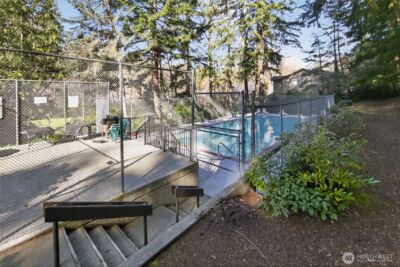 12206 NE 147th Place #B, Kirkland, WA 98034 - Photo 25