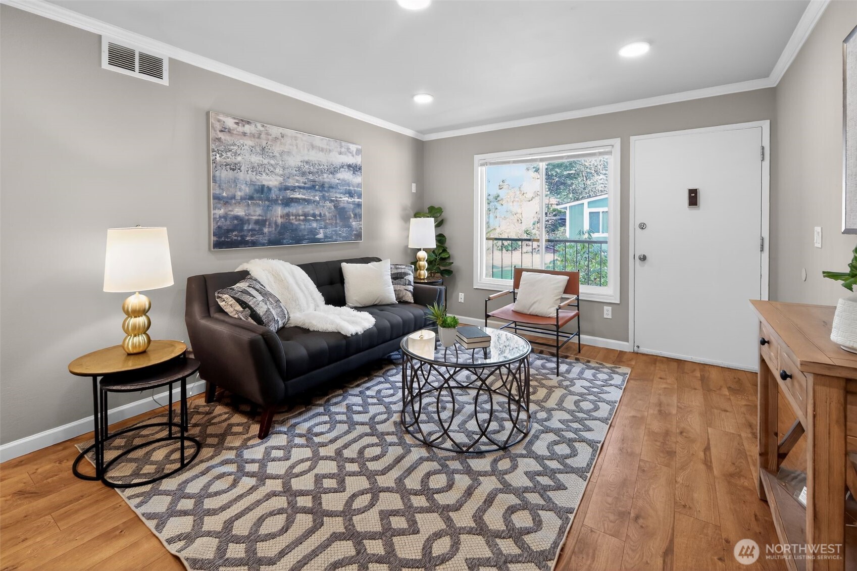 12206 NE 147th Place #B, Kirkland, WA 98034